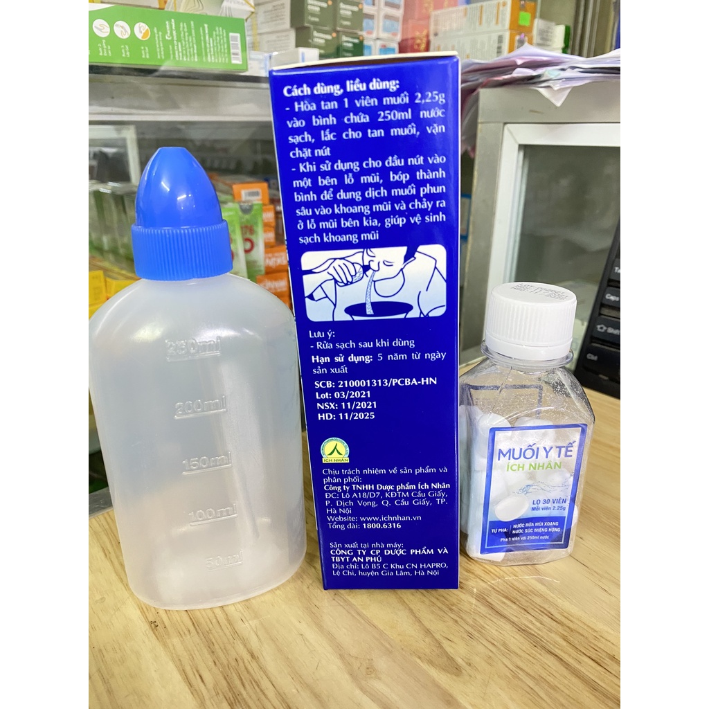 Bình rửa mũi xoan Ích Nhân