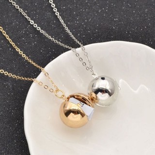 Vòng cổ Mặt Quả Cầu Trong Suốt Bí Mật