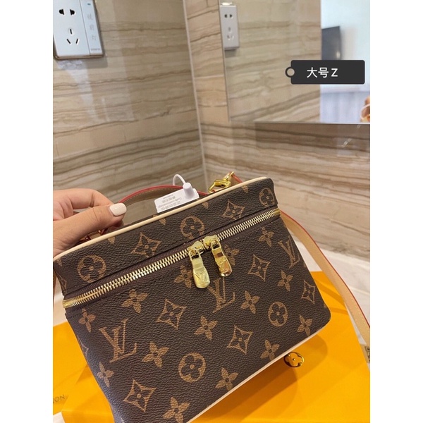 Cốp Lv Nice Mini siêu xinh da bò  sz 17-20