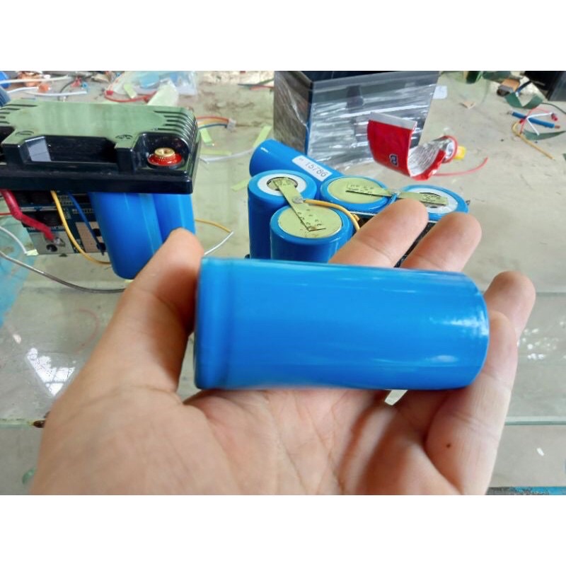Pin lithium 32700 3.2v 6ah max xả tức thời 100ah