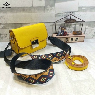 Túi xuất dư zarA