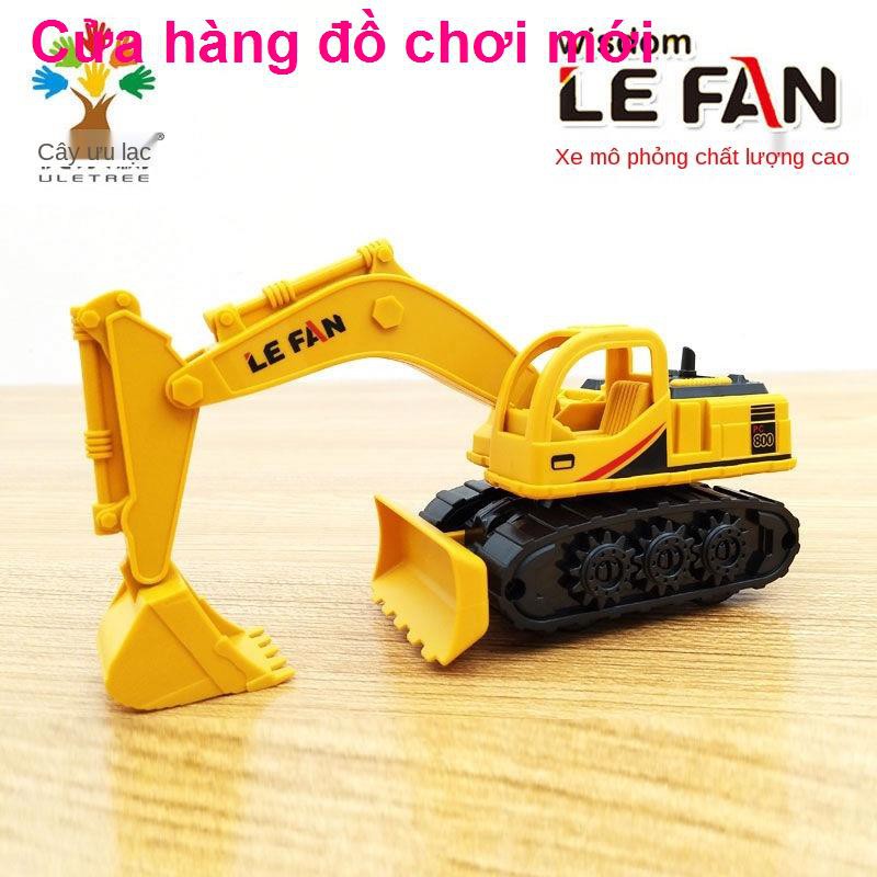 Đồ chơi máy xúc trẻ em hướng dẫn sử dụng tay quay kỹ thuật xe mô phỏng quán tính kèn nam