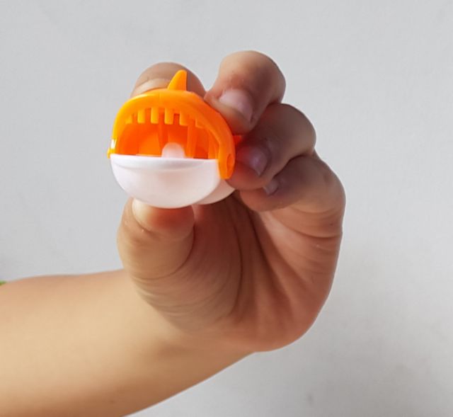 Bộ đồ chơi câu cá 2 tầng phát nhạc và đèn, cần câu nam châm phù hợp bé 3 tuổi