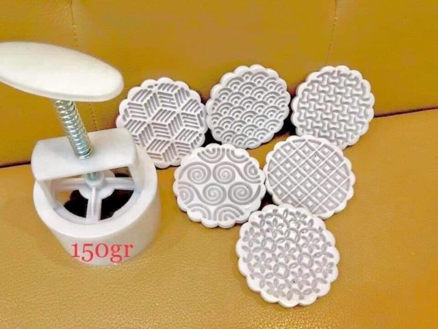 Khuôn trung thu vân mây 6 mẶt 150g