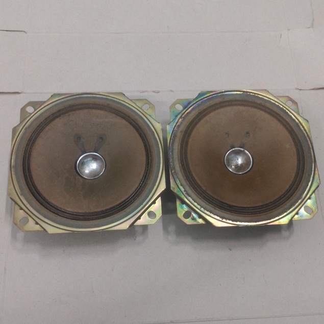 Loa cassette Sharp rời đồ cũ