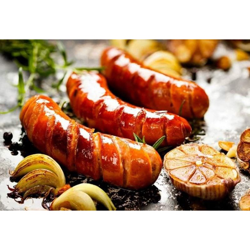 Xúc xích Đức hun khói