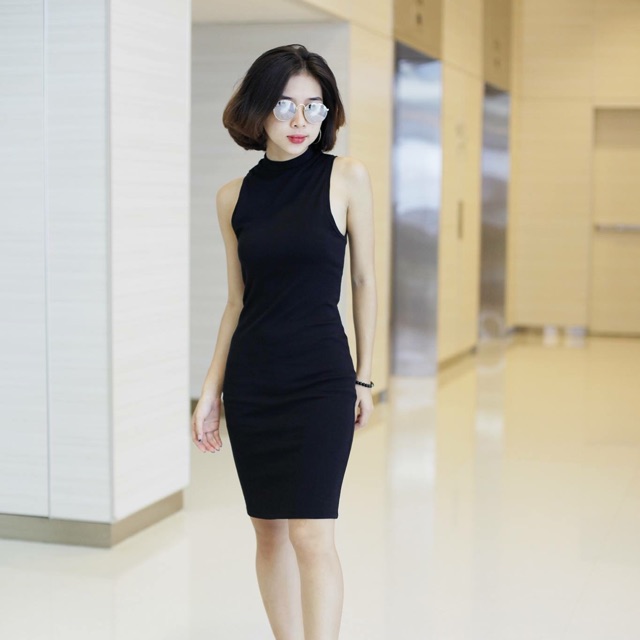 ĐẦM BODY CỔ LỌ