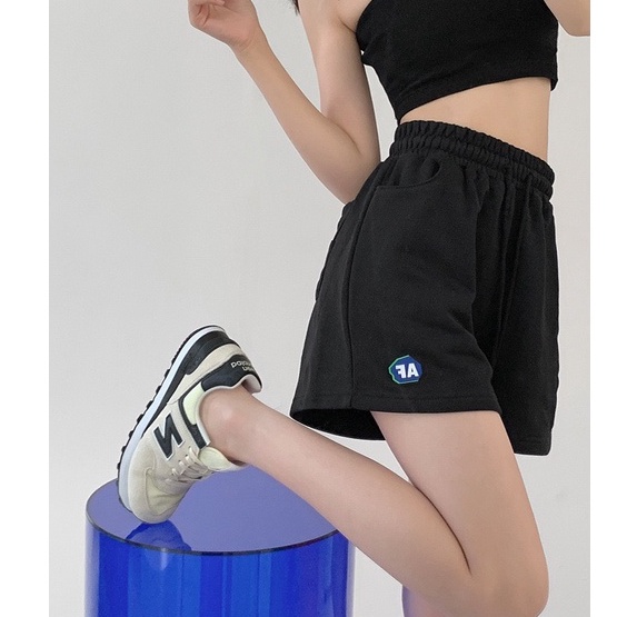 Quần short đùi AE dáng trơn, NHẬT MINH có 3 màu Đen, Trắng, Xám, hình thêu, chất dầy đẹp