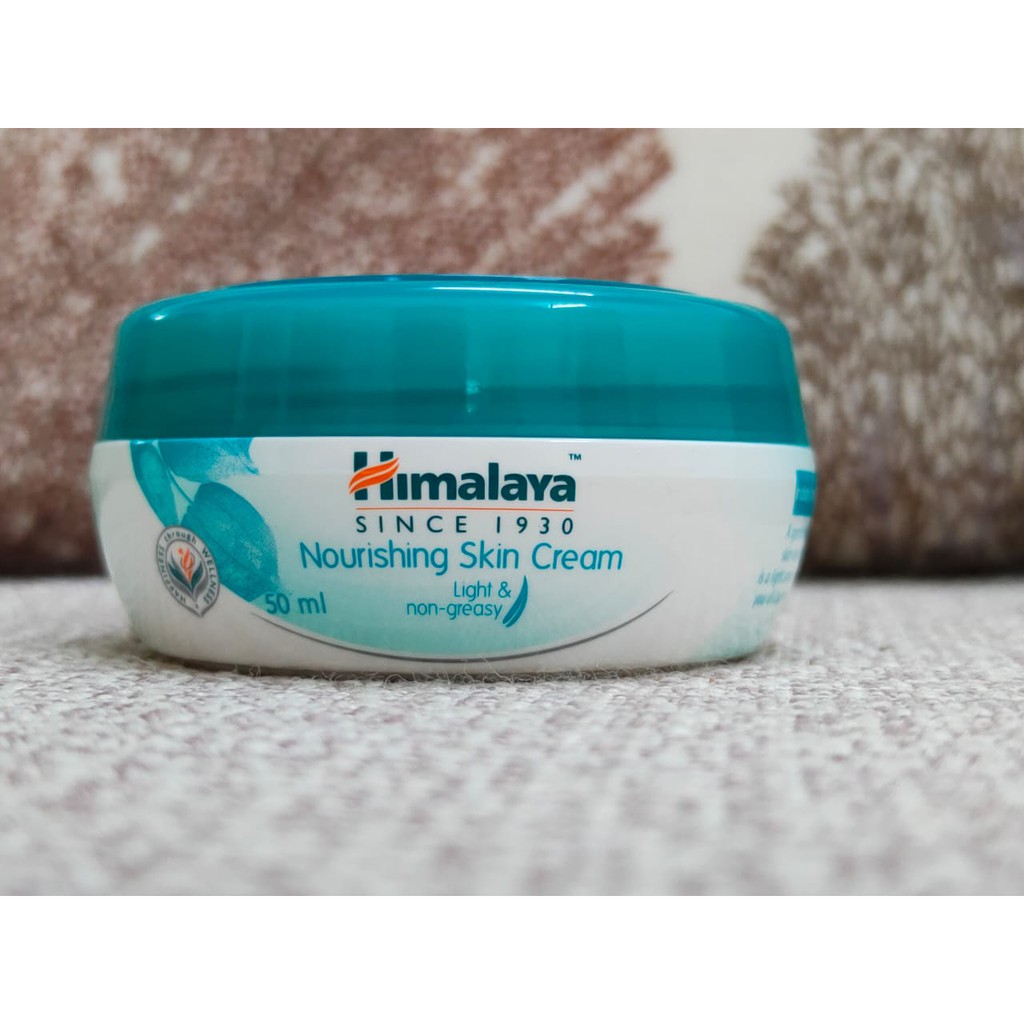 Kem dưỡng ẩm cho da mềm mịn - Himalaya Nourishing Skin Cream 50ml