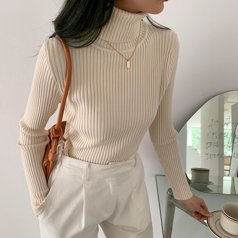 Áo len gân cao cổ dài tay màu be trơn basic