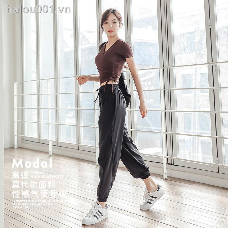 ✿Ready stock✿  Yoga clothes, sports suits, women s gym hot style morning running, net celebrity, professional fashion, high-end running clothes, spring and summer