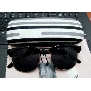 Kính HM chuẩn Auth