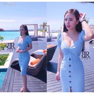 ĐẦM CARO CỔ VUÔNG NÚT GỖ