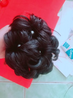 Tóc giả búi hoa dây rút đính hạt cao cấp
