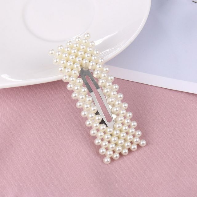 SET 4 CÁI KẸP TÓC BẤM HẠT TRAI NHÂN TẠO DÁN