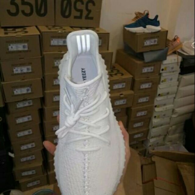 Giày thể thao sneaker v2 cream white 1:1