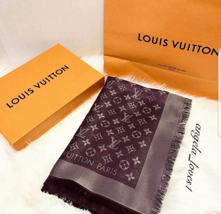 Khăn louis vuitton vuông nhũ