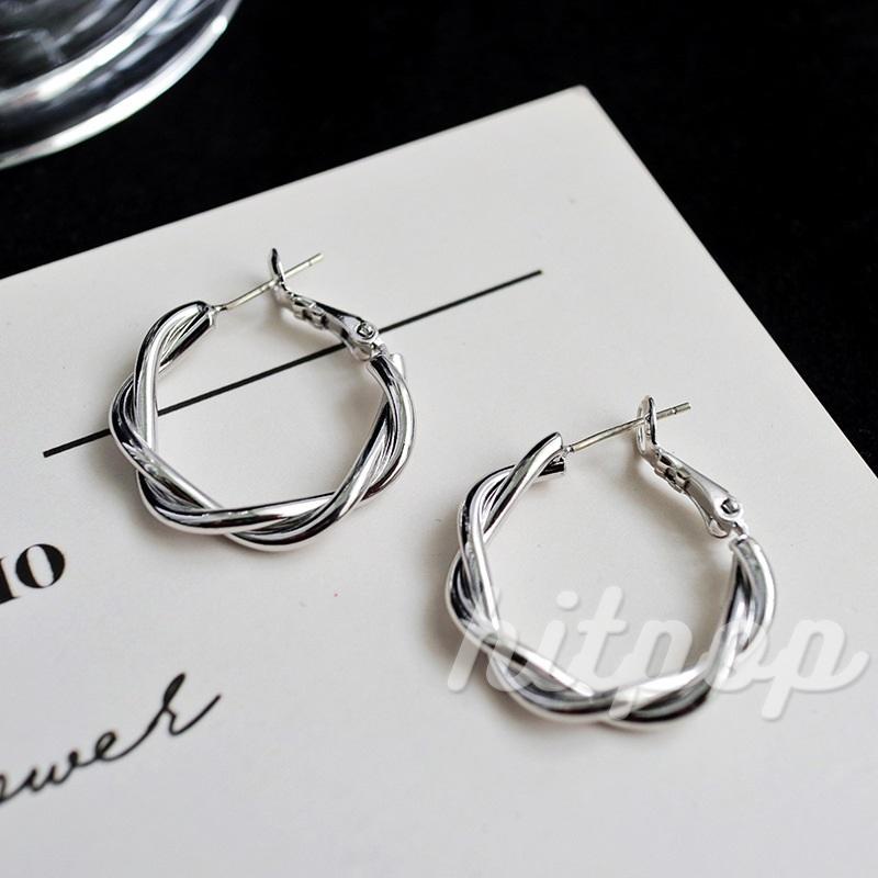 Khuyên Tai Dạng Vòng Tròn Màu Trơn Tinh Tế Cho Nữ