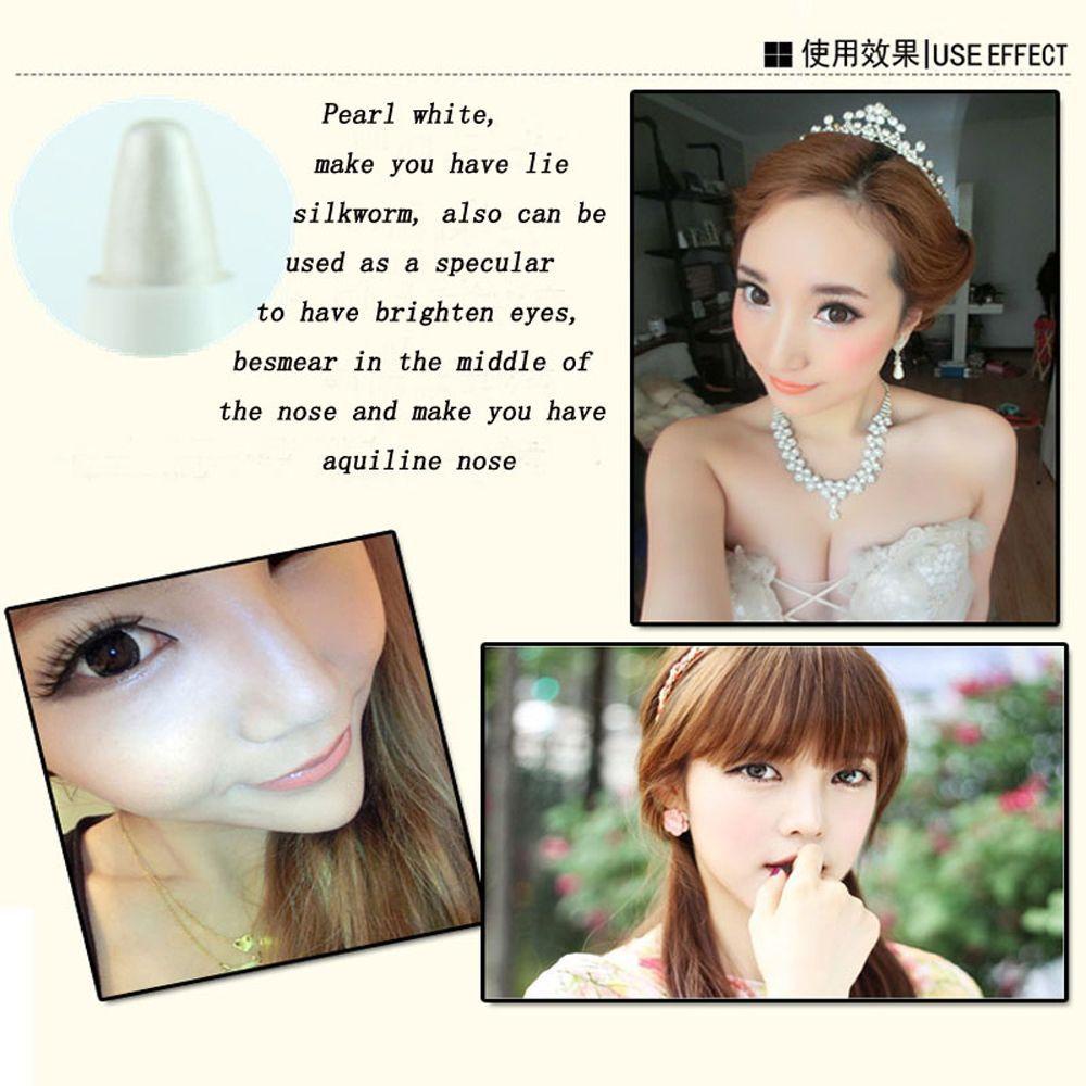 AROMA Phấn Mắt Dạng Bút Chống Nước Màu Sắc Quyến Rũ
