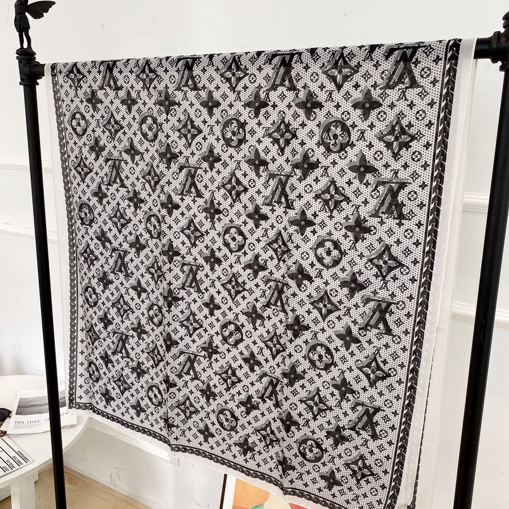 Khăn Choàng Lụa Pashmina Dáng Dài Chống Nắng Thời Trang Đi Biển Cho Nữ