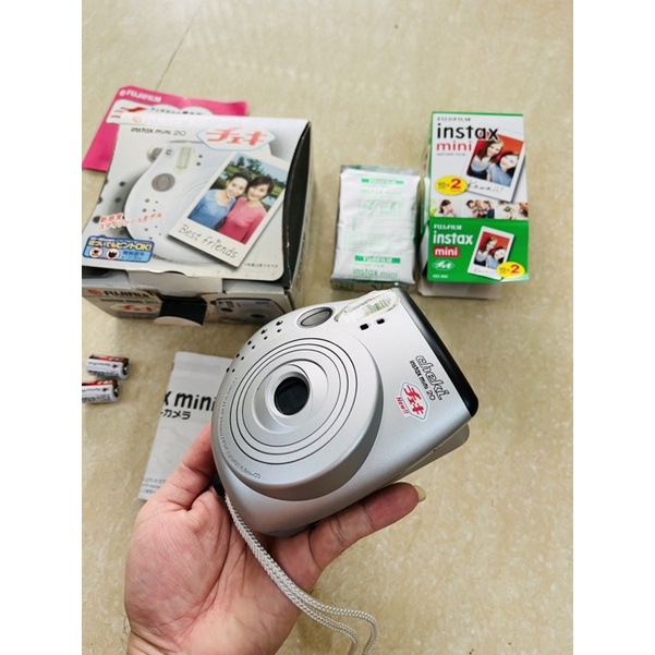 Máy chụp ảnh lấy liền Fujifilm Instax Mini 20 Cheki tặng kèm pin CR2 và 1 hộp film 10 tấm date 2023.