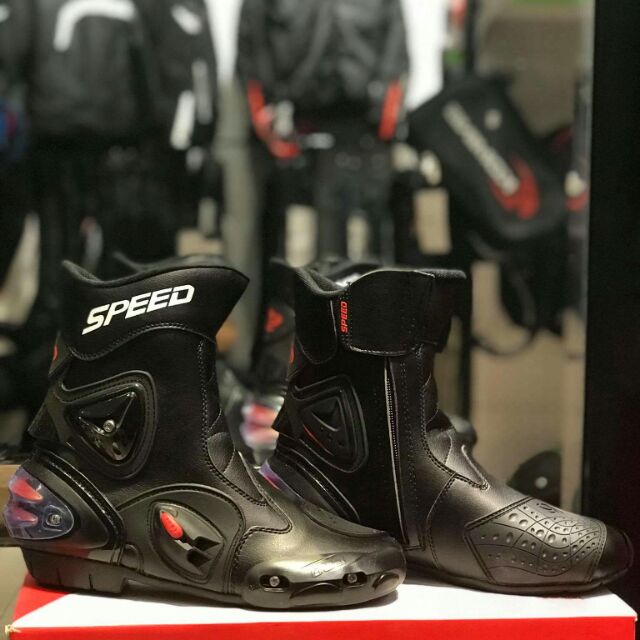 Giầy Speed cổ lửng
