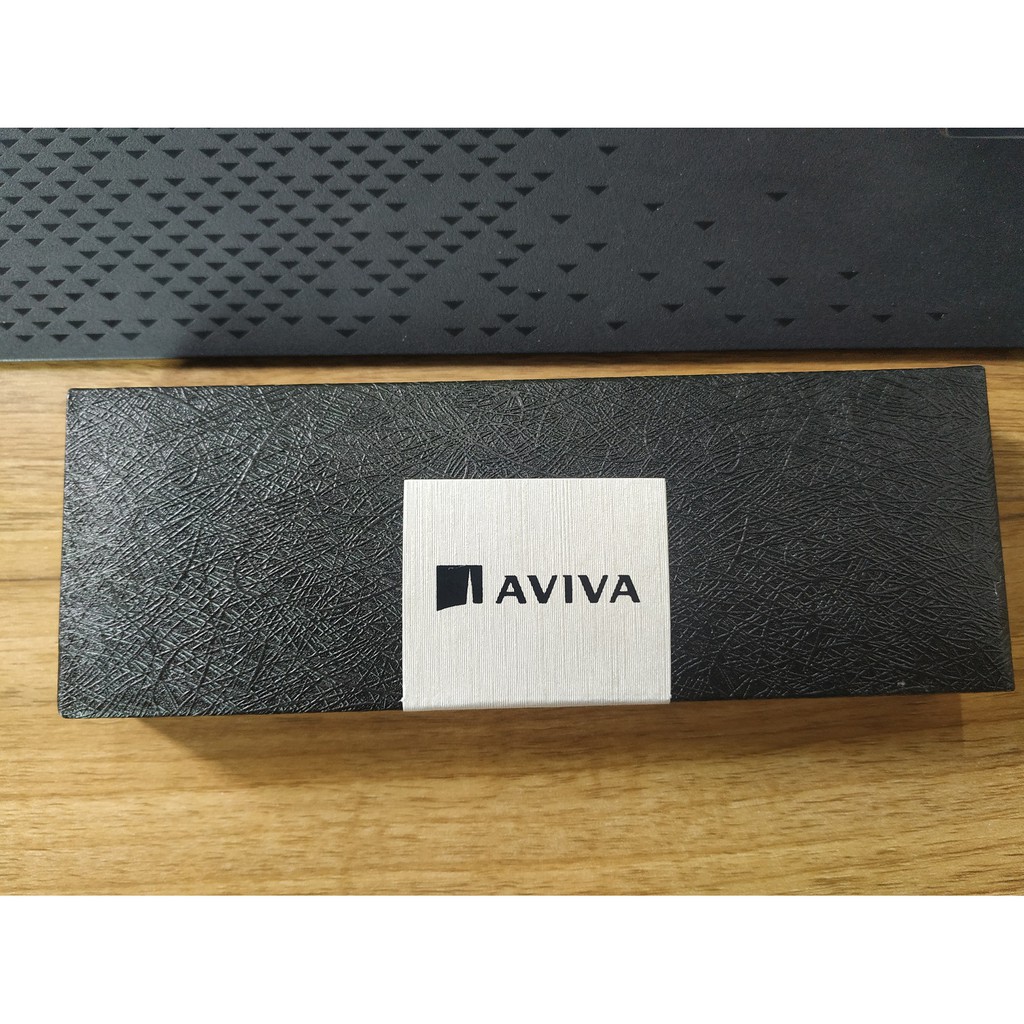 Bút ký Aviva màu đen mực gel nước xanh kèm hộp logo sang trọng