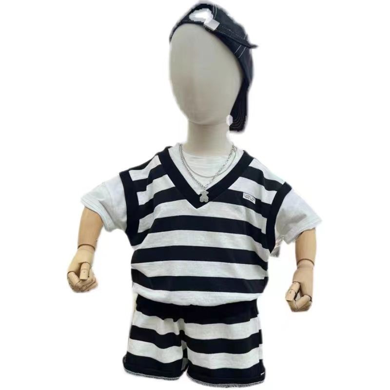 Set Đồ Thể Thao Mùa Hè 22 Món Gồm Áo Thun Tay Cộc Giả Hai Mảnh + Quần Ngắn Kẻ Sọc Màu Tương Phản Phong Cách Hàn Quốc Cho Bé Trai / Bé Gái