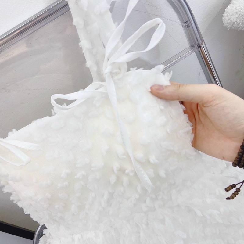 ĐẦ𝐌 𝐗Ố𝐏 TRẮNG 2S 𝐍Ơ 𝐋Ư𝐍𝐆