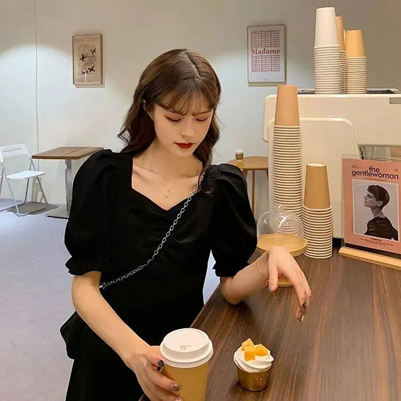 Đầm Nữ Tay Ngắn Cổ Chữ V Thời Trang Quyến Rũ