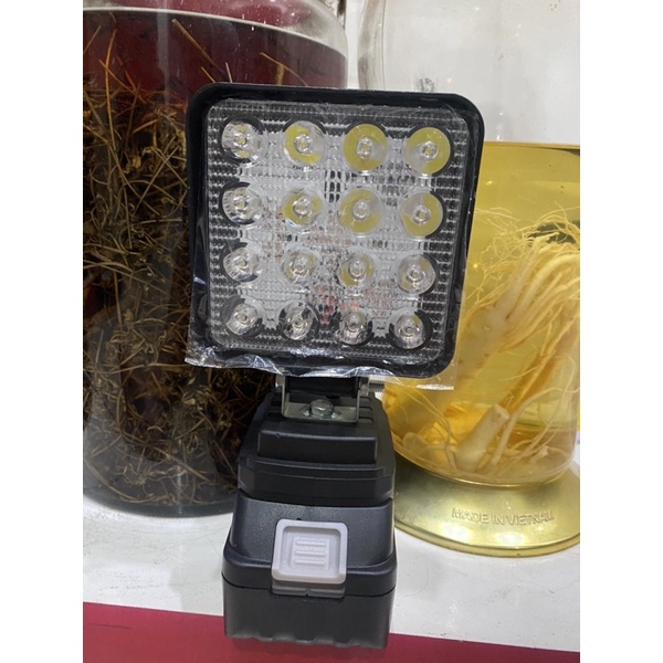 Đèn led chân pin phổ thông