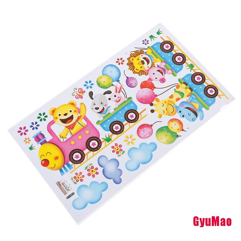 Sticker Dán Tường Hình Đoàn Tàu Và Động Vật Trang Trí Phòng Cho Bé