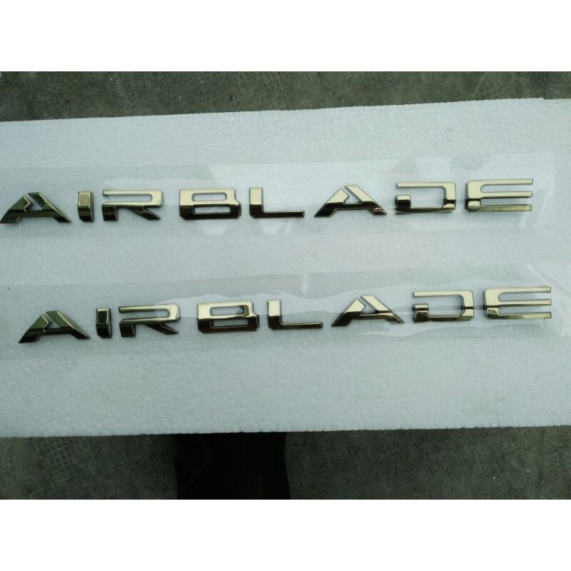 Bộ chữ nổi Airblade 2020 màu vàng đồng hàng theo xe