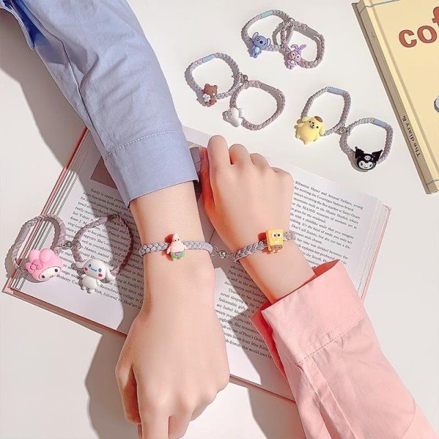 [Cặp Đôi] Vòng Đeo Tay Cặp Đôi Nam Châm Dệt Kim Họa Tiết Hoạt Hình Bọt Biển Cá Tính Kèm Quần Lót Vuông