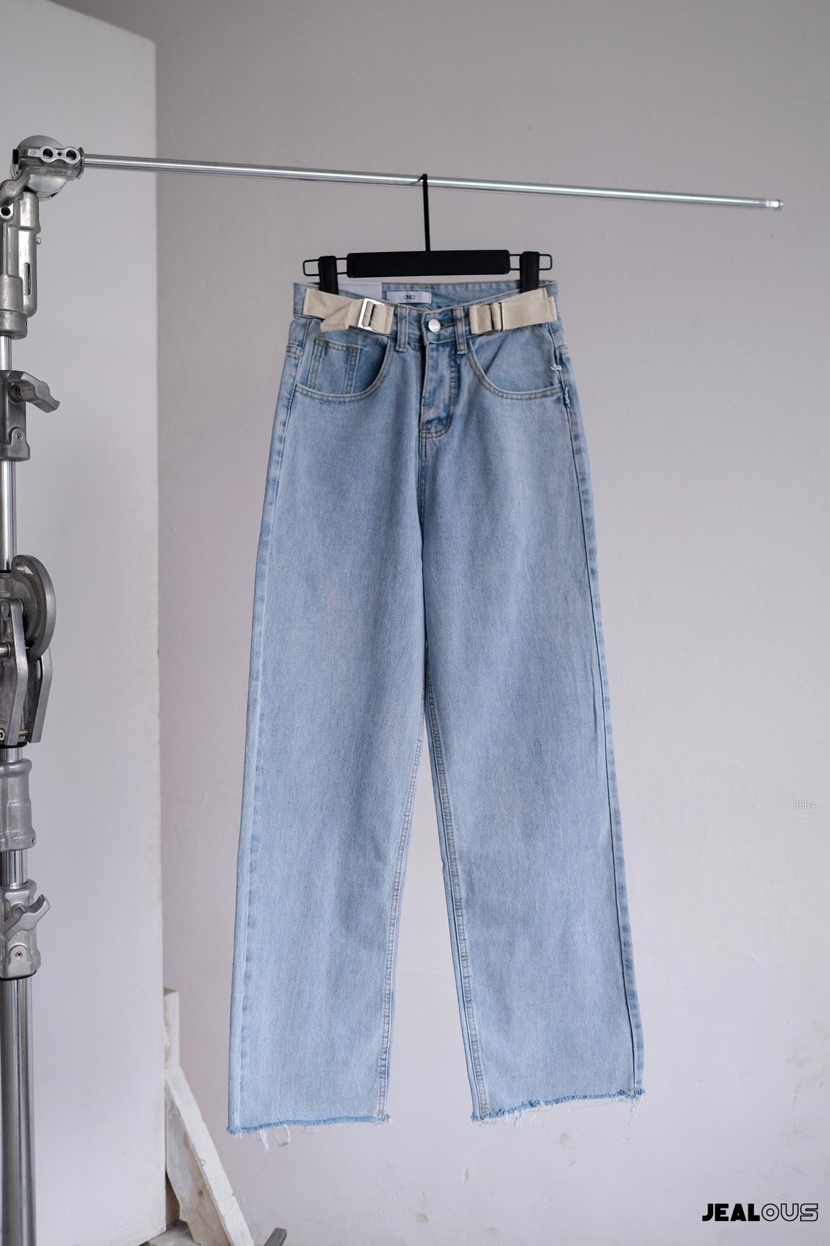 Quần dài jeans dây đũi be cạp 5564