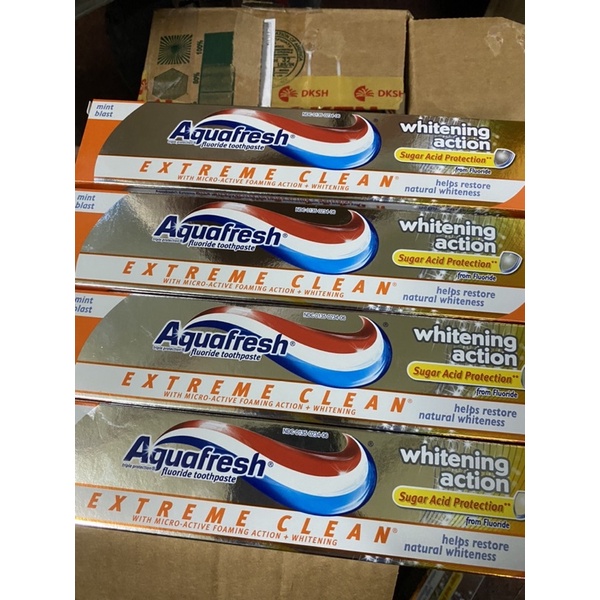 [Date 06/2024] Kem Đánh Răng AQUAFRESH Whitening Action Trắng Răng Thơm Miệng 158.7G Chính Hãng