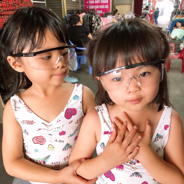 Kính bảo hộ chống bụi chống UV | BigBuy360 - bigbuy360.vn