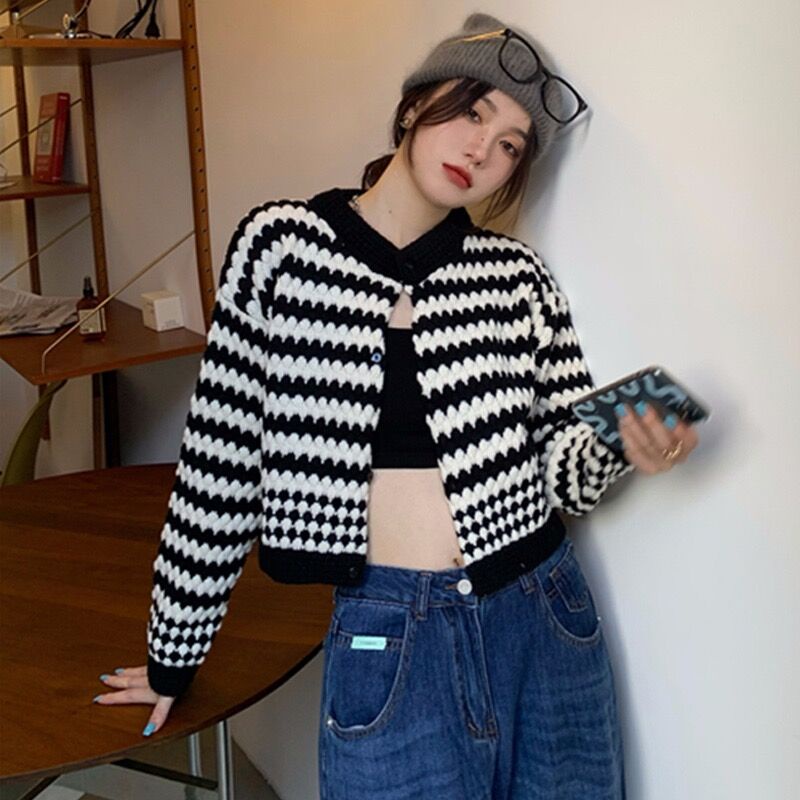 Áo Khoác Dệt Kim Nữ Dài Tay Kẻ Sọc Kiểu Hàn Quốc Có 3 Màu