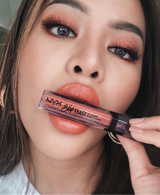 Son Bóng Nyx Slip Tease Full Color Lip Oil