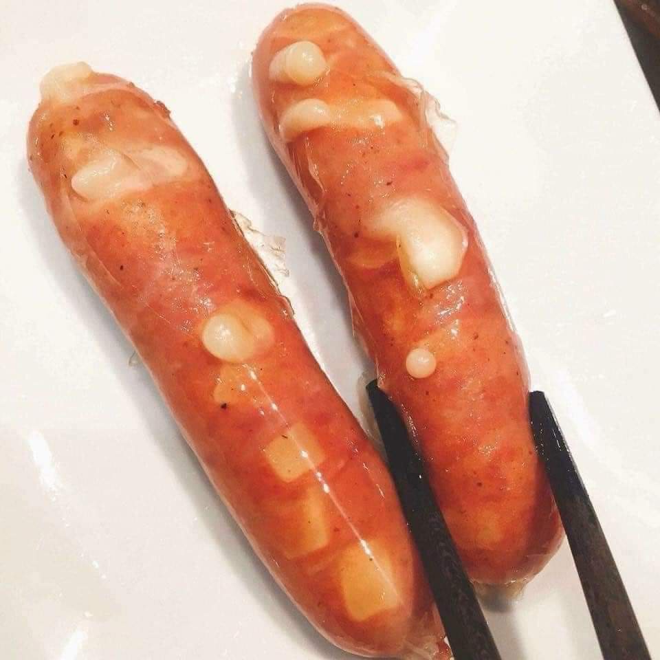 Xúc xích phô mai, túi 500gram siêu ngon.