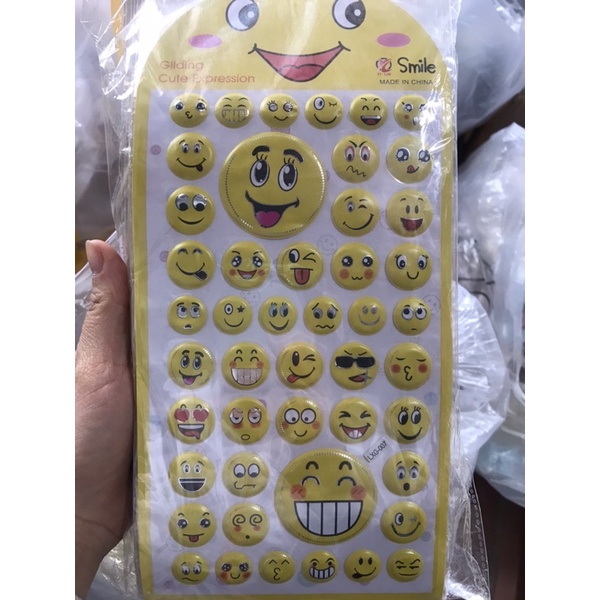 Sticker nổi mặt cười