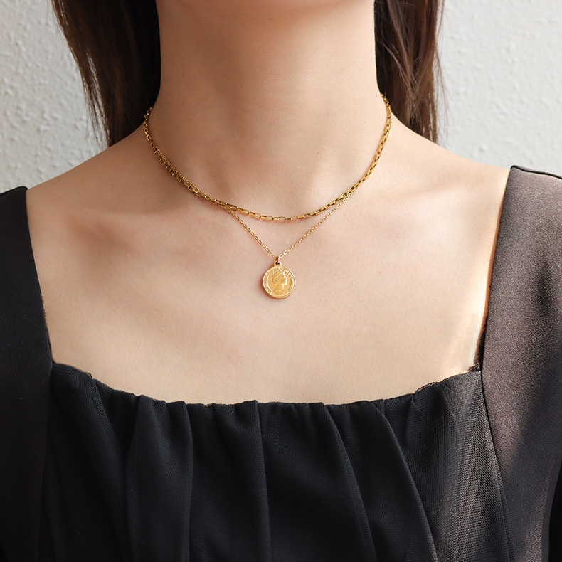 Dây Chuyền Hai Lớp Bằng Thép Titan Mạ Vàng 18K P654 Mặt Đồng Xu Độc Đáo Sang Trọng