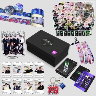 Stray kids bộ hộp quà tặng thẻ ảnh kèm dây đeo điện thoại độc đáo cho bé