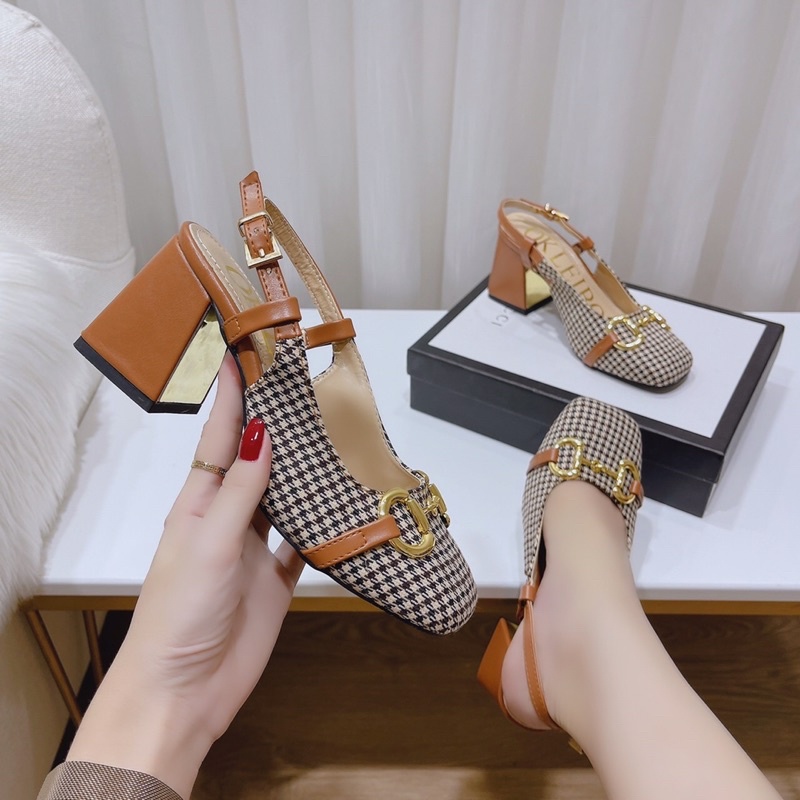 giầy bít mũi hở gót siêu xinh êm chân hót!!'