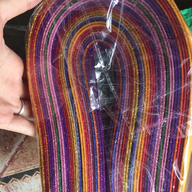 Xốp nhũ 300k