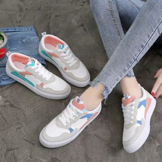 Giày thể thao nữ sale 50%