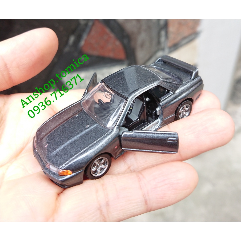 Mô hình xe Nissan GT-R R32 premium mở được cửa tomica Nhật bản