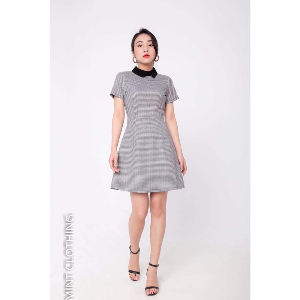 váy kẻ thiết kế công sở .