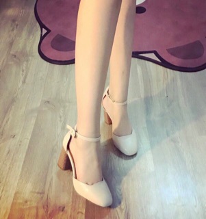 giày nữ gót vuông