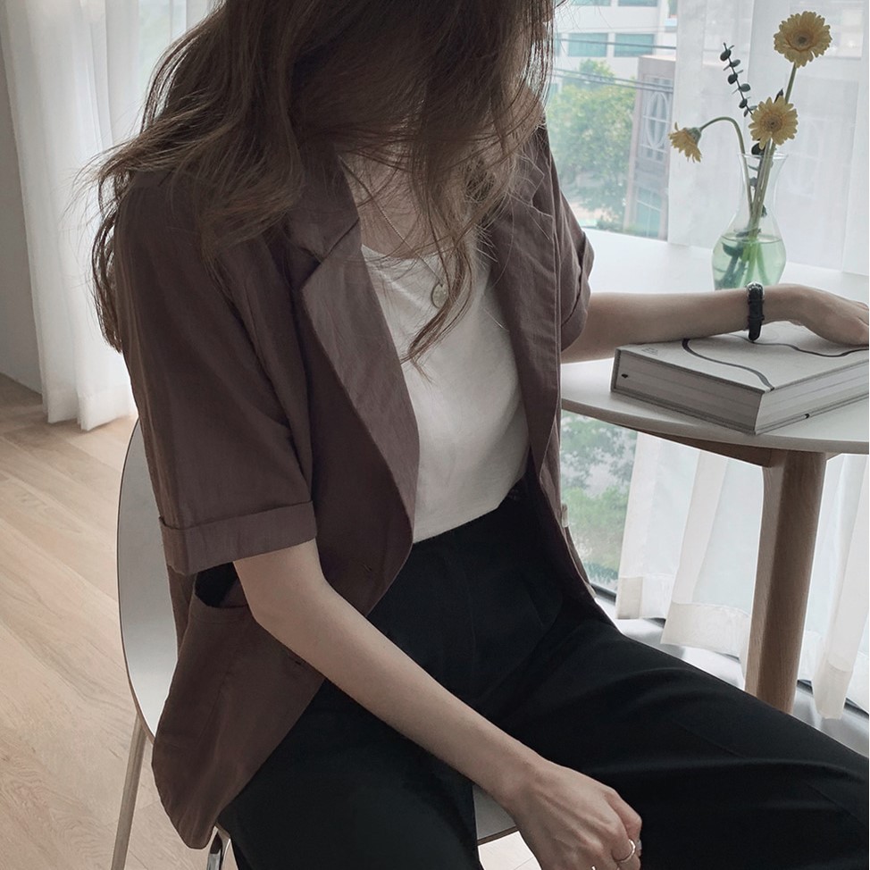 Áo khoác blazer tay ngắn cài khuy phong cách Hàn Quốc dành cho bạn nữ 43951 | BigBuy360 - bigbuy360.vn